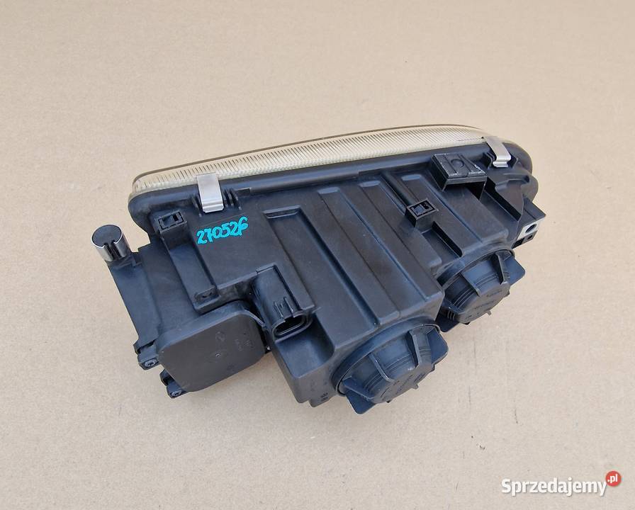 MAN TGX TG3 HALOGEN W ZDERZAK LEWY ORYGINAŁ Bieleń