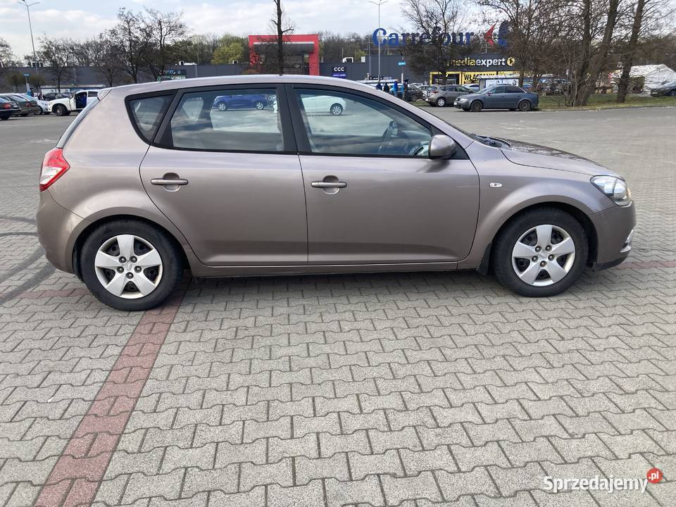 Wygląd Rok produkcji 2009