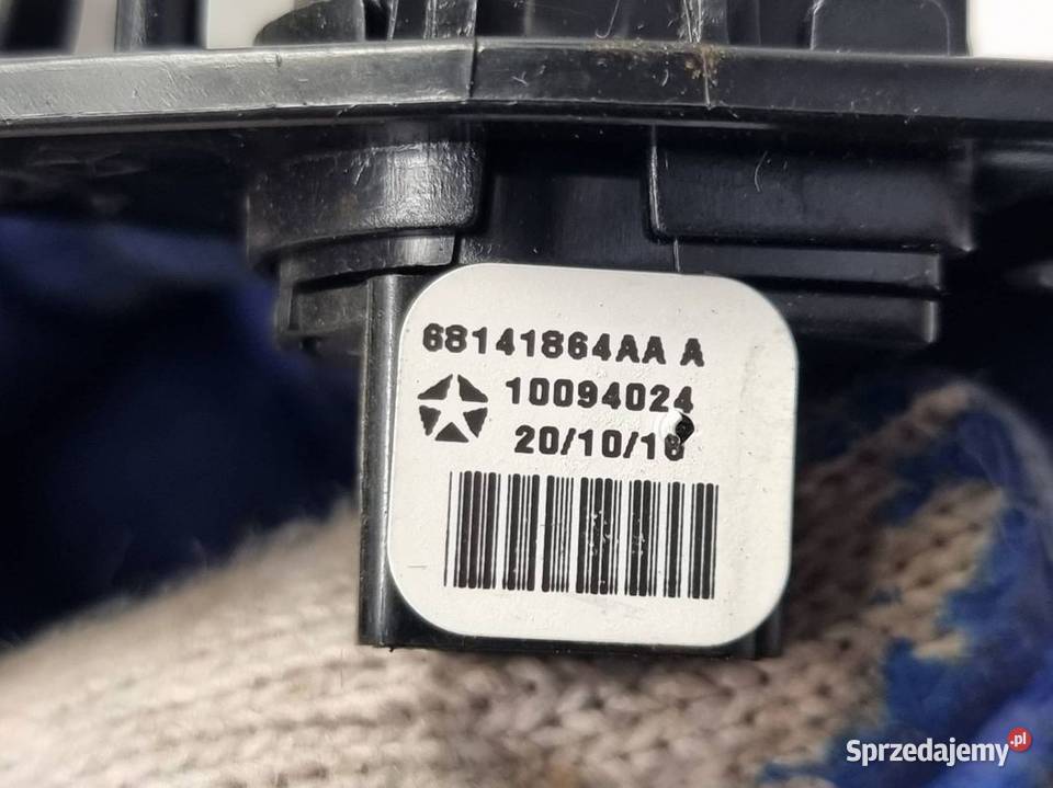 PRZYCISK DODGE CHARGER 68141864AA sprzedam