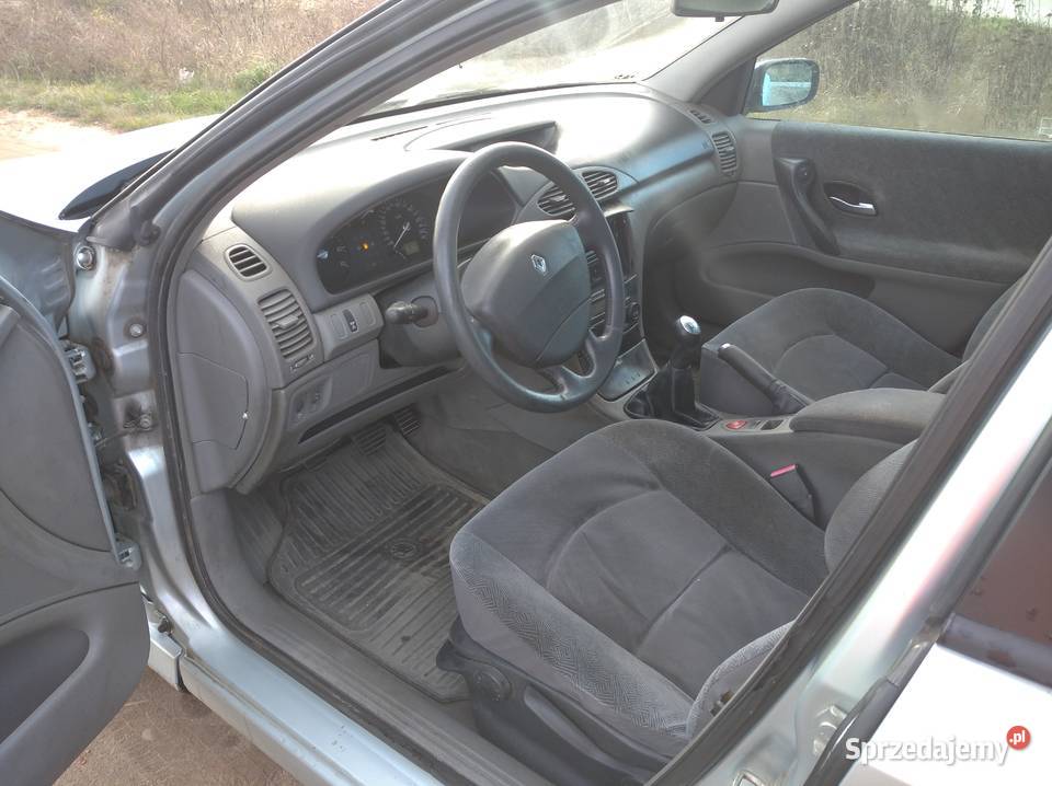Renault Laguna II 16 benzyna 2003 długie opłaty mazowieckie Płock
