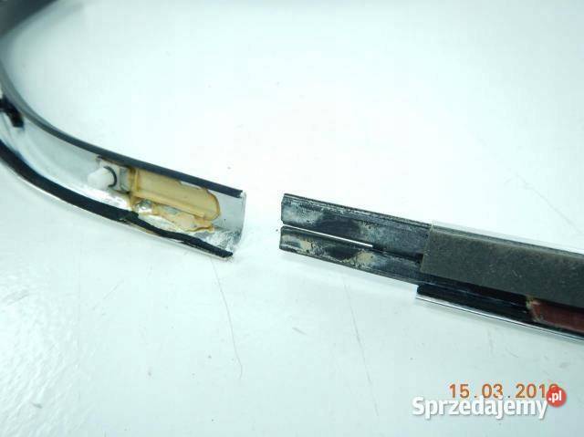 LISTWA KAROSERYJNA PRAWA CADILLAC BLS 0610