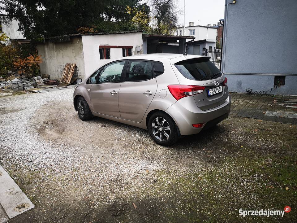 Hyundai ix20 pierwszy właściciel bogata wersja 90KM