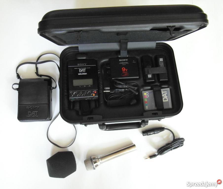 SONY TCD D3 Walkman With SONY RMR D3 And Adapter Used | eBay