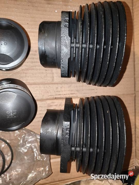 Cylindry Ural szlifie 794 z nowymi tłokami Leszno