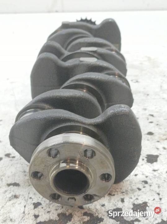 WAŁ KORBOWY 14 D4D Toyota Auris I 20062012