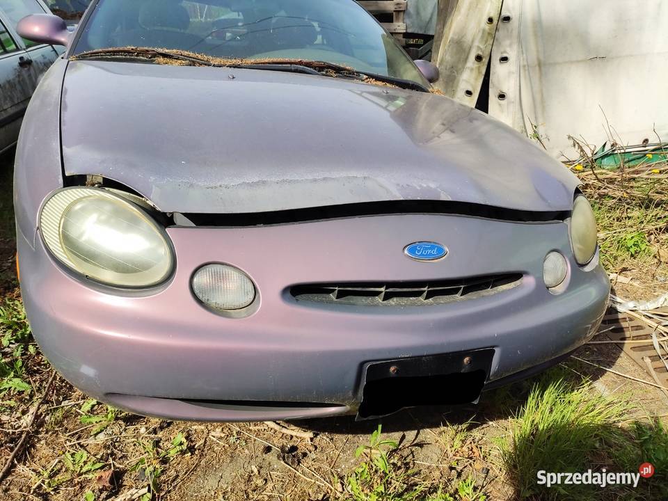 Przedni zderzak Ford Tourus Rok produkcji 1994