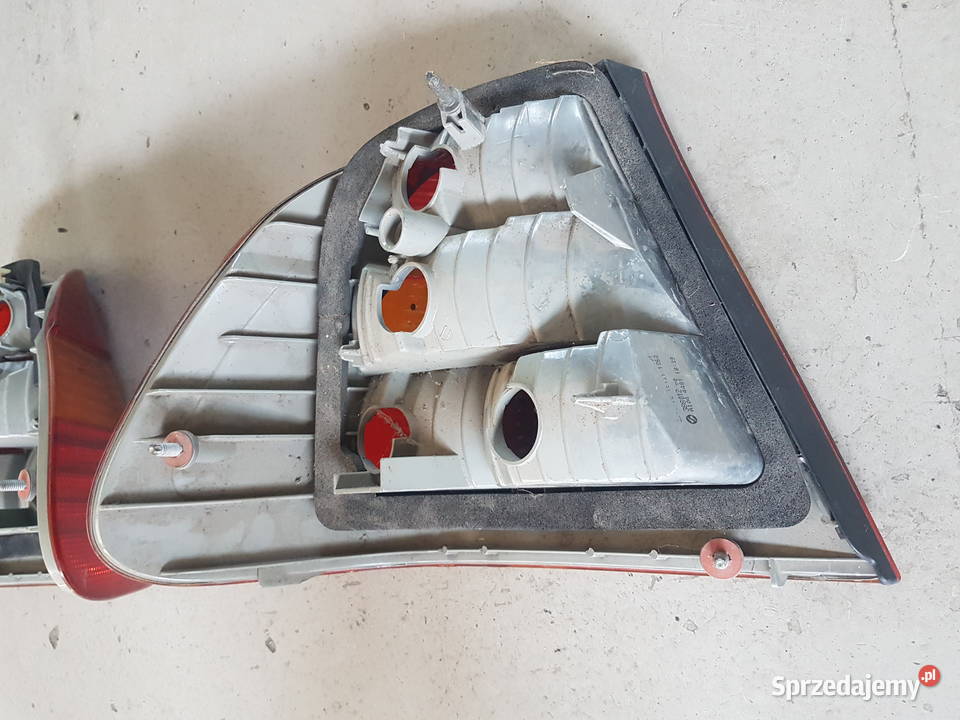 BMW 3 E46 SEDAN 1998 1999 LAMPA TYL LEWA PRAWA Turek