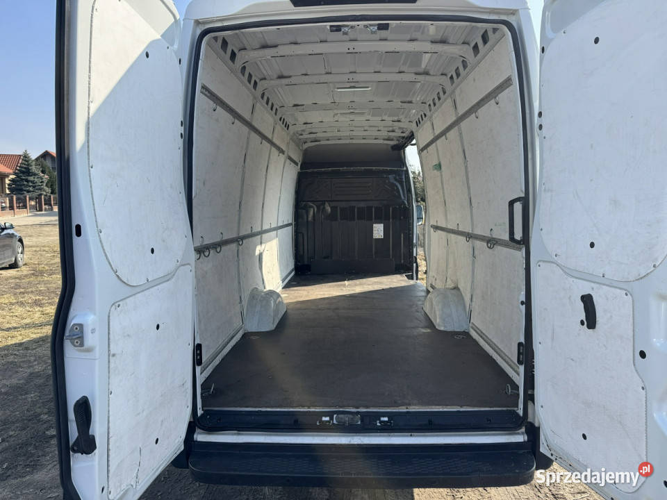 Iveco Daily 35S16 V IVECO DAILY 35S16 V 23hdi tempomat