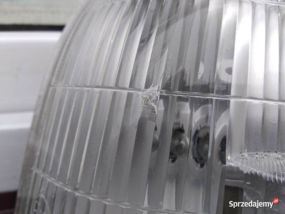 Kia Pride lampa pozycyjna lewa kierowcy oryginał Sieradz