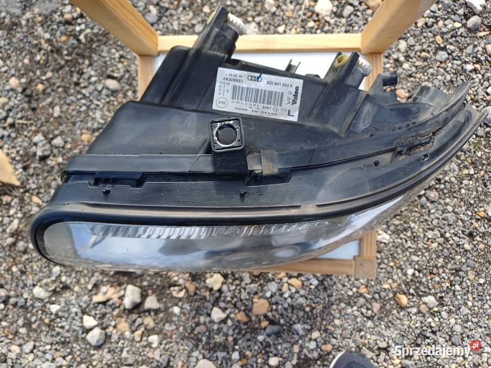 Lampa lewa przednia Audi a2 plus klosz Lampy przednie Częstochowa