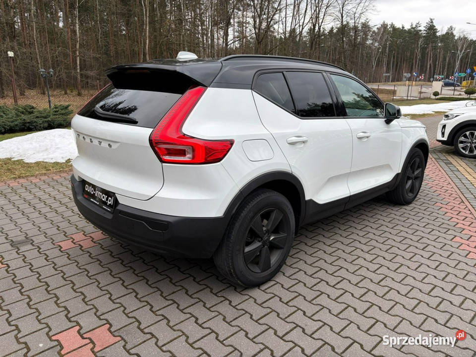Volvo XC 40 T3 163 Automat Kamera CarPlay benzyna XC 40 Lipówki