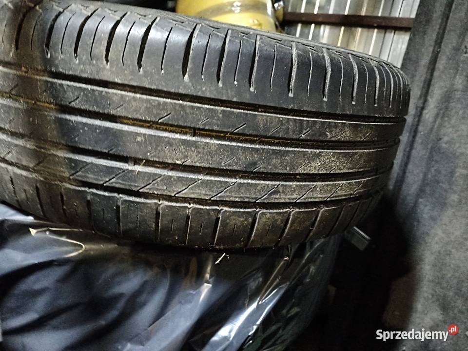 Sprzedam opony 225x55x18 Czarny Kierz sprzedam
