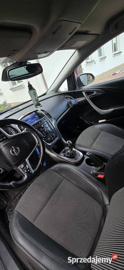 Opel Astra 2012 Zwierzyniec sprzedam