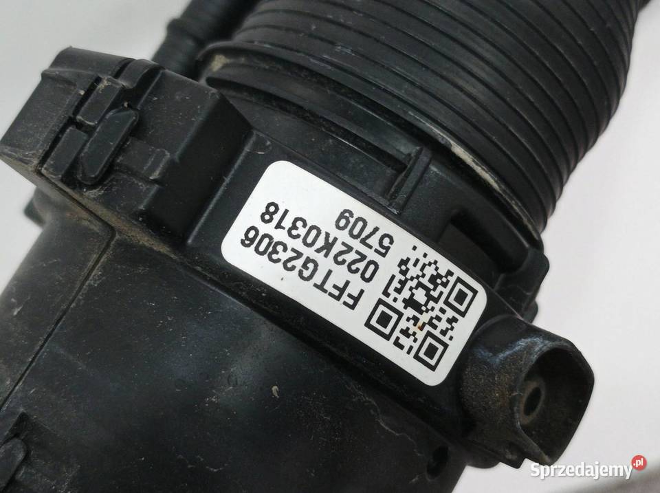 ZBIORNIK PALIWA BAK 15 B WLEW 77100K0070 Toyota
