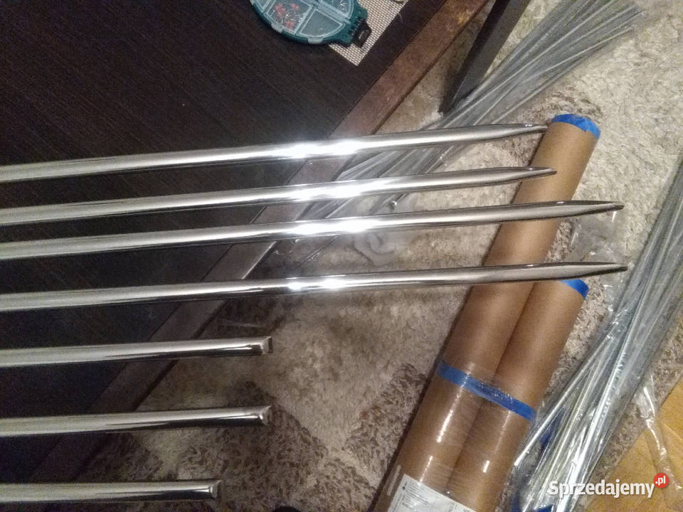 Listwy obrysowe Warszawa FSO 223 224 204 sedan listwy boczne