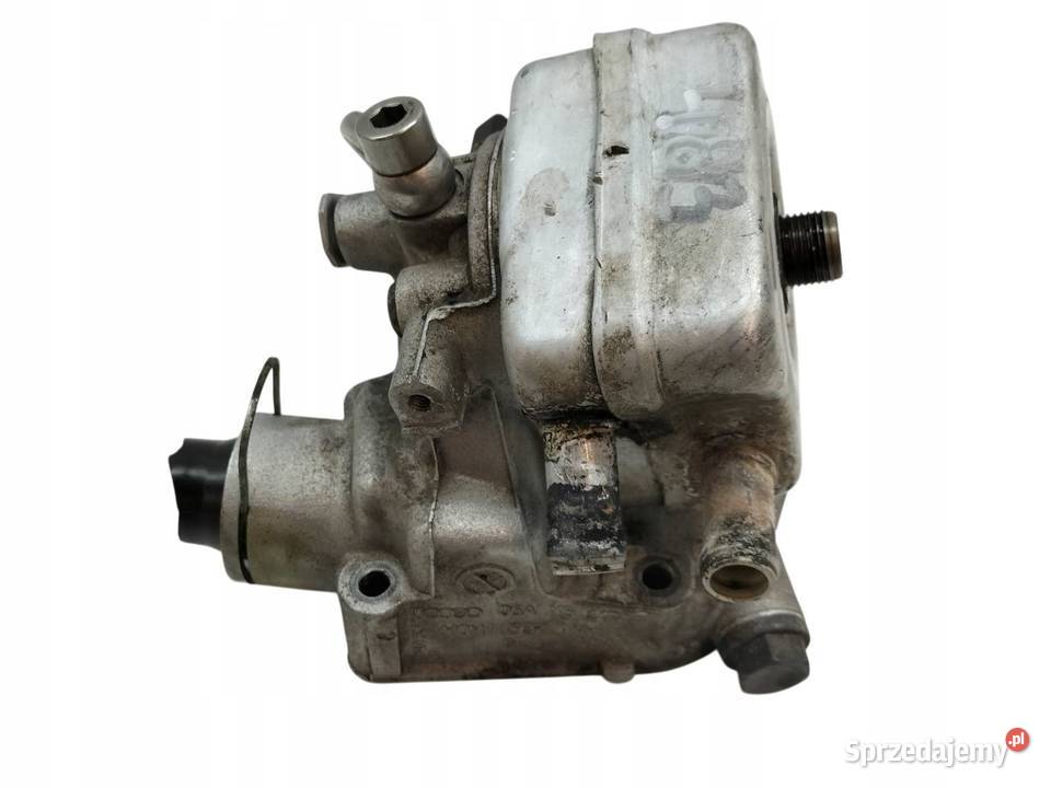 OBUDOWA FILTRA OLEJU 06A115417 18 20V Audi A4 II sprzedam