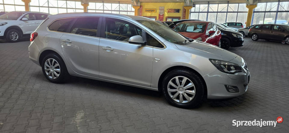 Opel Astra OPIS W podanej roczna gwarancja J benzyna śląskie Mysłowice