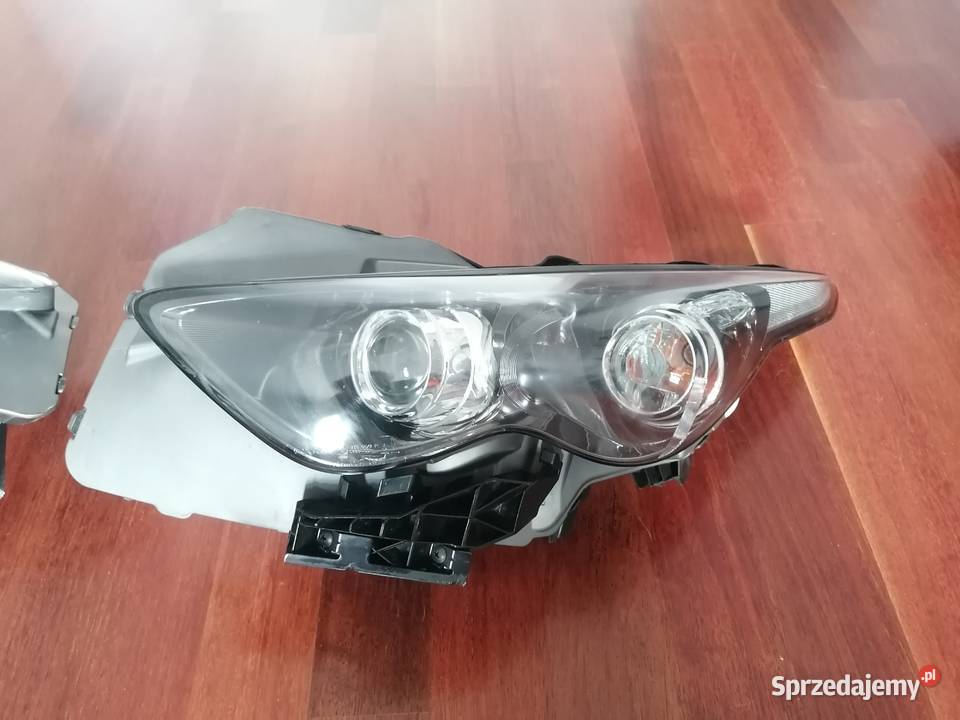 Lampy reflektory przód Infiniti QX70