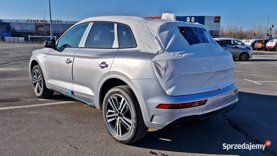 Salon Polska Q5 Hak Dach Szklany Adaptive Air Suspension Poznań