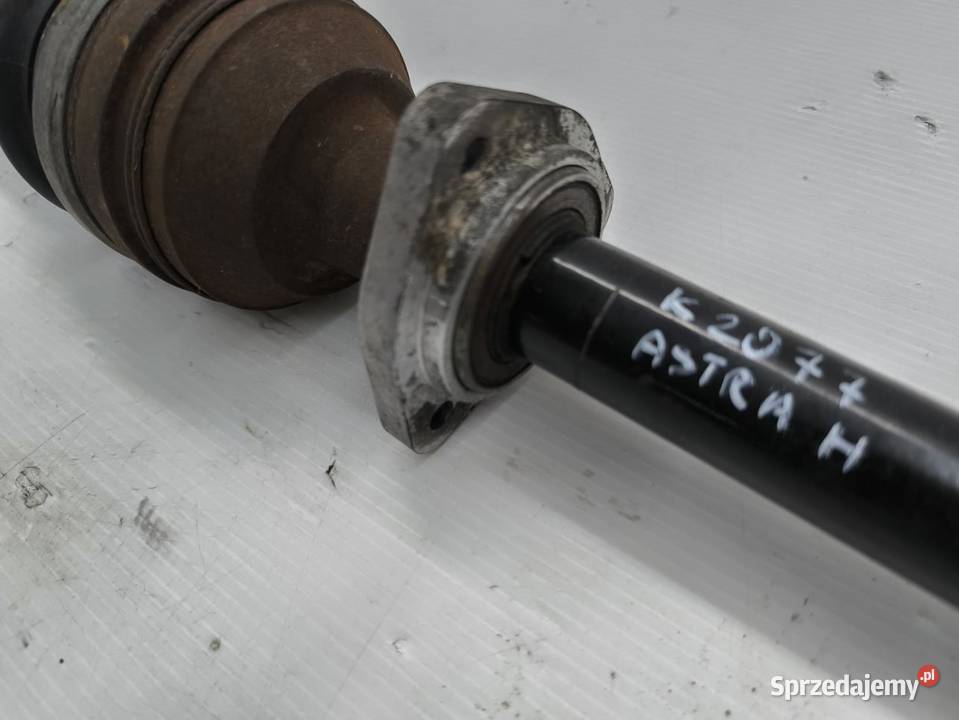 PÓŁOŚ PRAWA DŁUGA OPEL ASTRA H 17 CDTI sprzedam