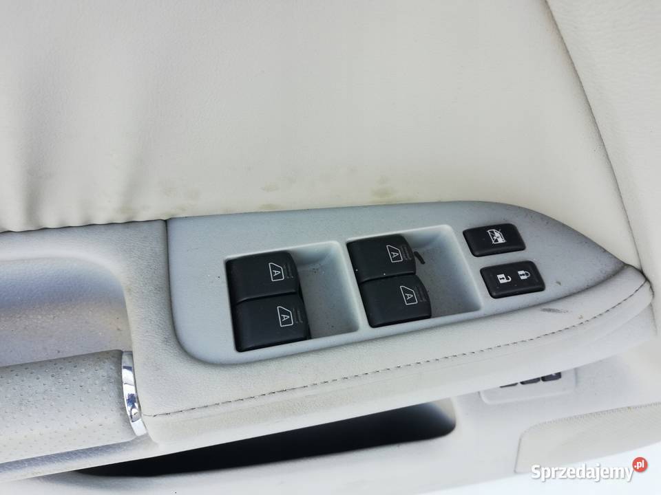 BOCZEK TAPICERKA DRZWI LEWY PRZÓD INFINITI M35X Nowy Tomyśl