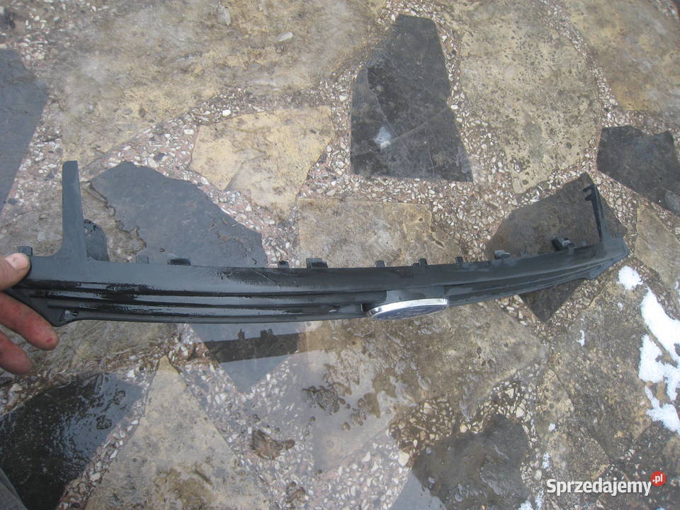 Grill atrapa chłodnicy wlot powietrza Ford Focus Kraków