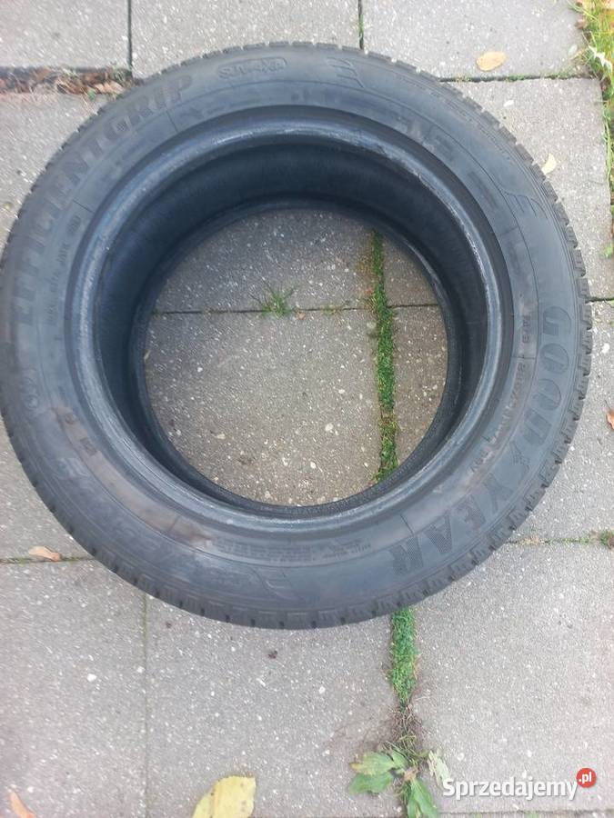Opona GOODYEAR EFFICIENTGRIP SUV 4x4 23555R17 Lublin