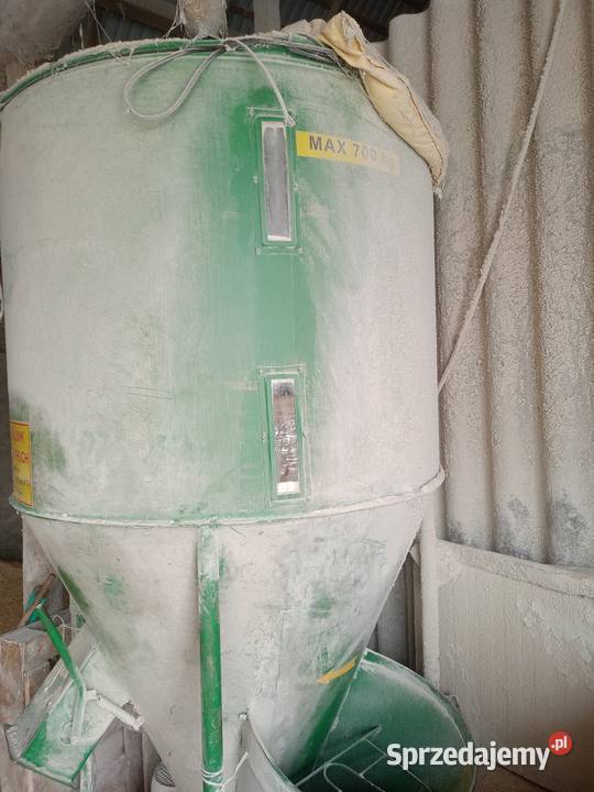 Mieszalnik paszy 700 Prosna sprzedam