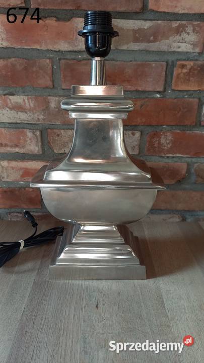 Lampka metalowa niklowana Srebrna Stołowa Gawroniec