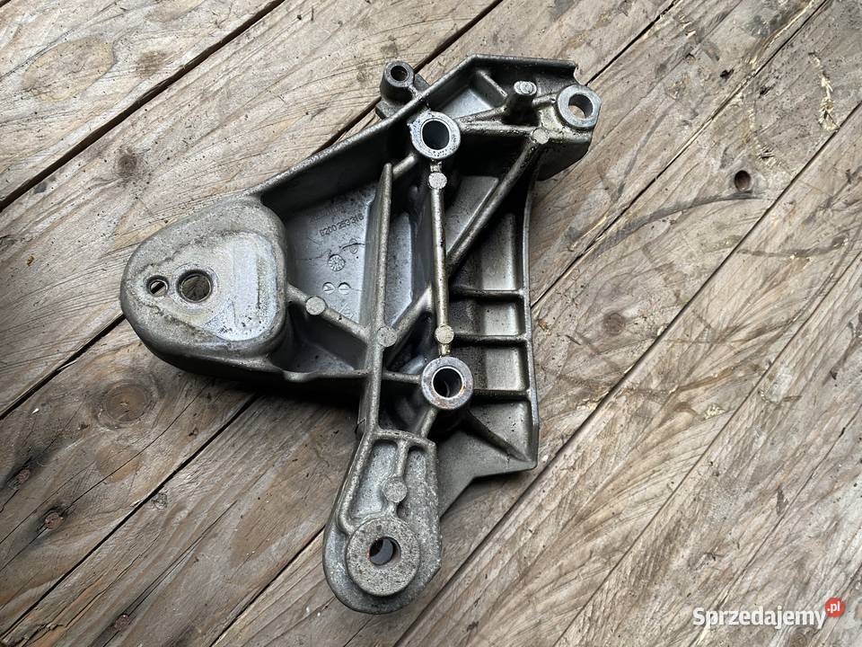 ŁAPA SILNIKA RENAULT LAGUNA II 20 8200253316 Zawieszenie silnika