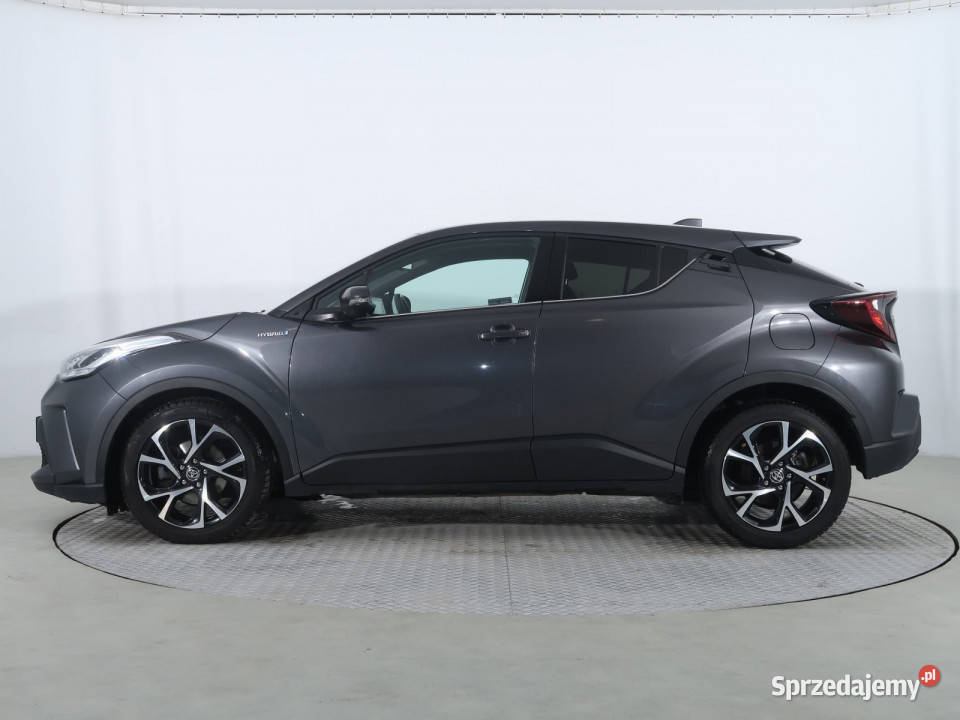 Toyota CHR 18 Hybrid Piaseczno