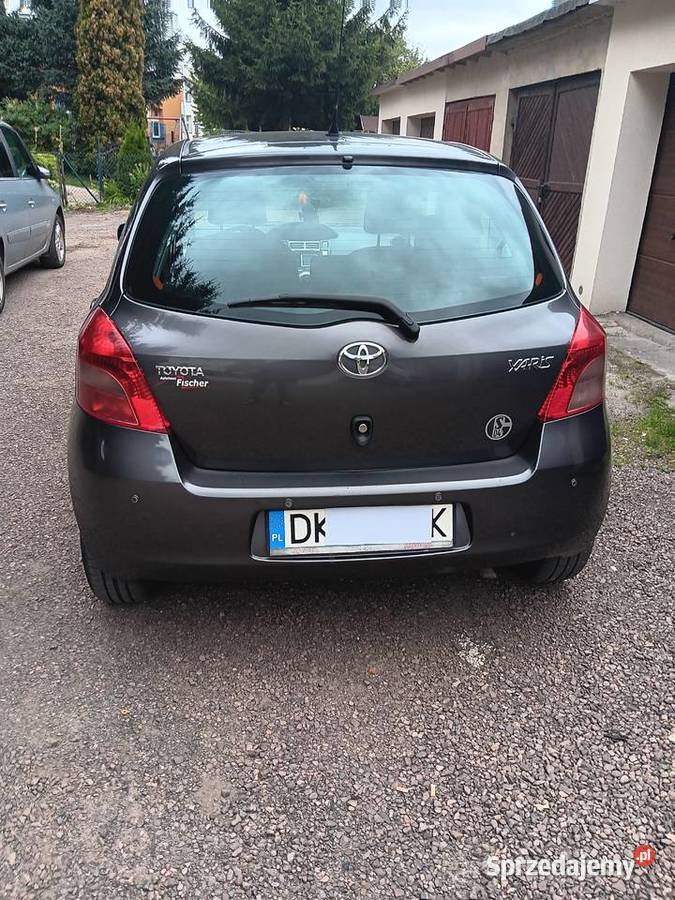 Toyota Yaris II super utrzymana i zadbana Yaris Yaris Chełmsko Śląskie