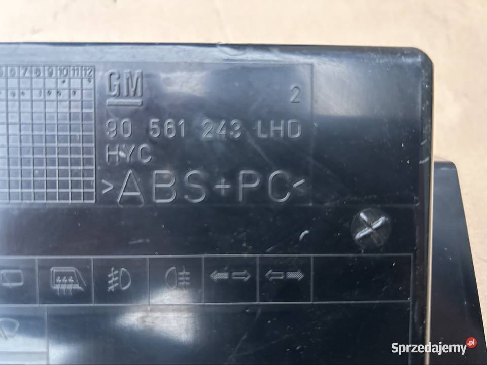 Schowek Opel Astra g 90561243 osobowe Bydgoszcz