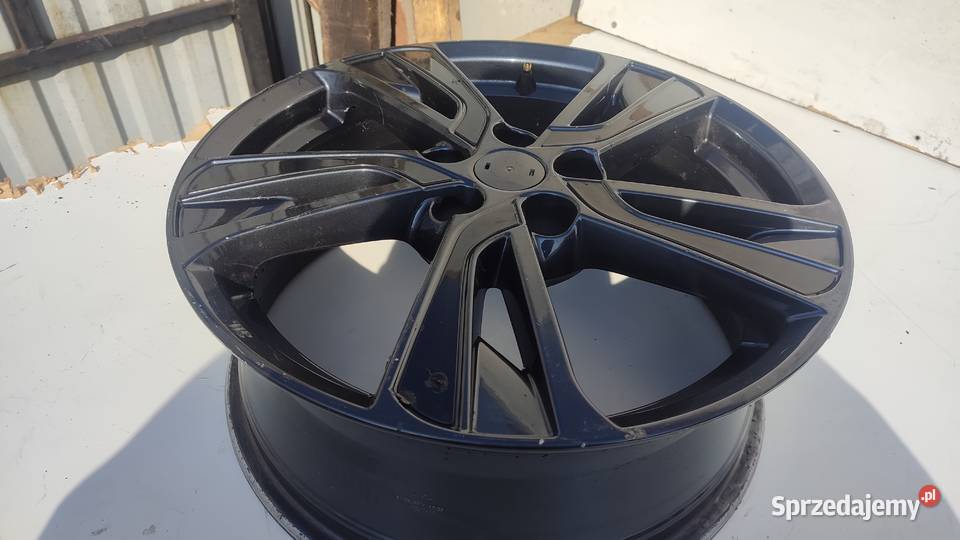 NISSAN JUKE F15 7x18 ET47 5x1143 KE4091K301 Włoszczowa sprzedam