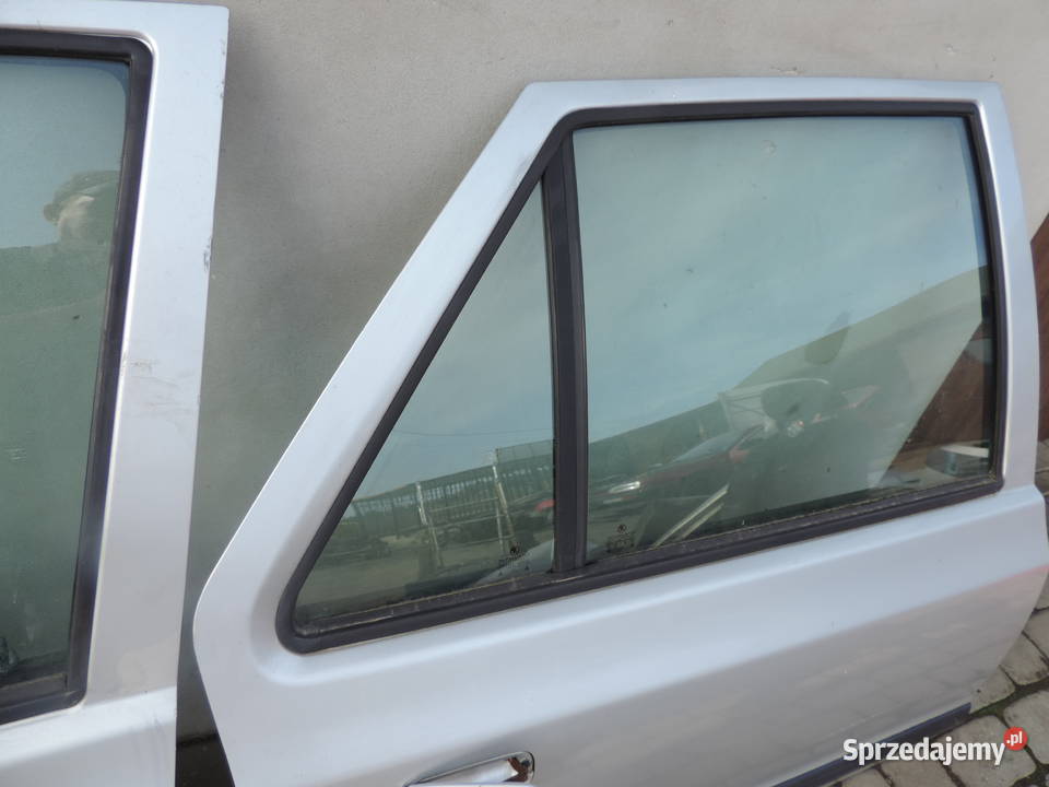 DRZWI PRAWY TYŁ SKODA FELICJA HB 5D Nowy Sącz