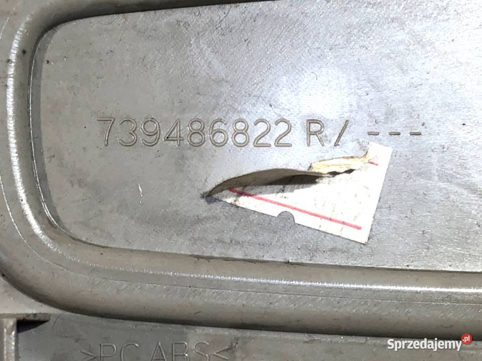 LAMPA SUFITOWA RENAULT CLIO IV 739486822R osobowe sprzedam
