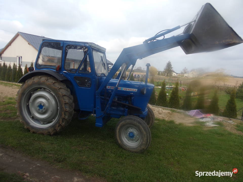 ciągnik ford 4000 Ford Smętowo Graniczne