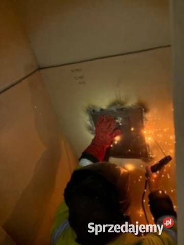 Zamykanie likwidacja zsypów w blokach Warszawa