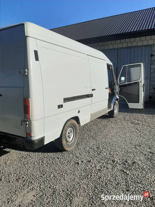 SPRZEDAM MercedesBenz Kaczka 310D Sandomierz