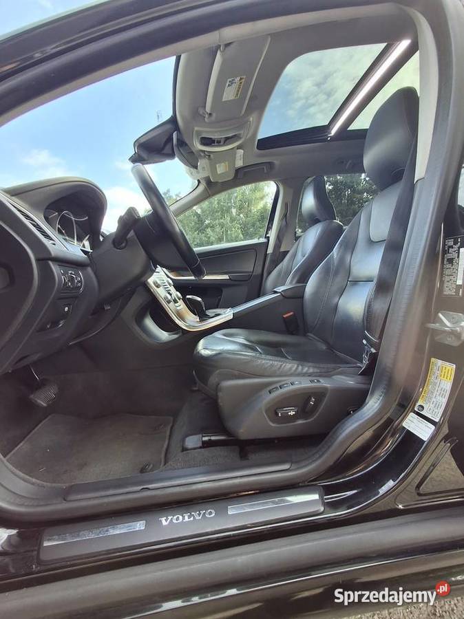 Volvo XC60 20 Benzyna Automat Skóra Bogate Dąbrowa Tarnowska