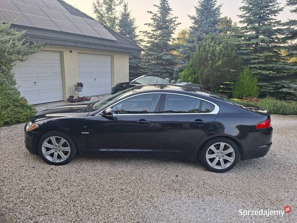 Jaguar XF X250 30 V6 prywatna zadbana i świętokrzyskie