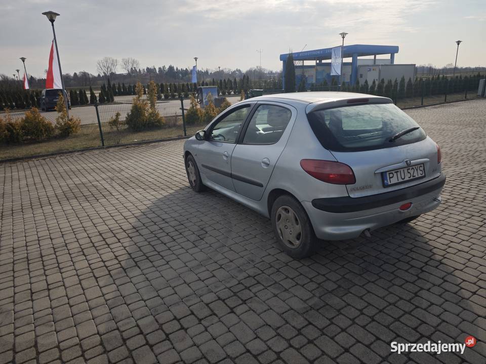 Peugeot 206 14 5drzwiowy 235000km