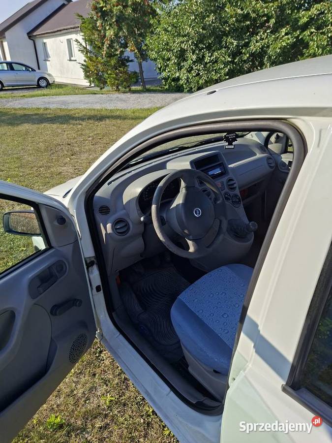 mam dosprzedaży samochód osobowy Fiat Panda 11 Oleśniki