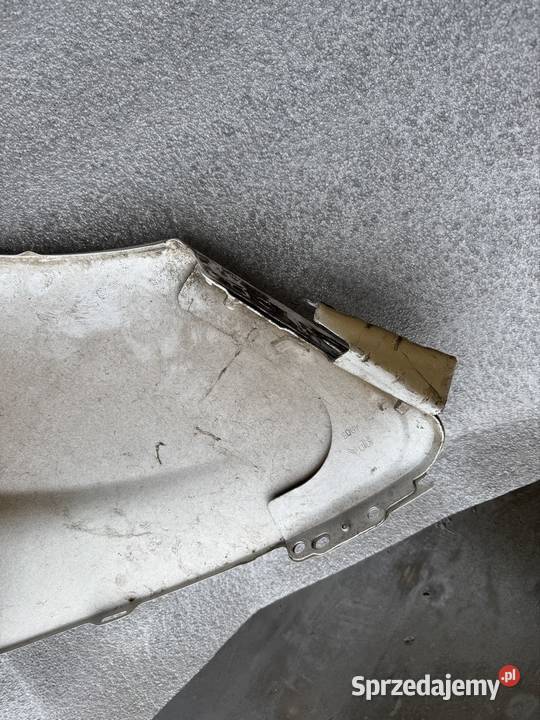 BŁOTNIK PRAWY PRZÓD PEUGEOT PARTNER świętokrzyskie