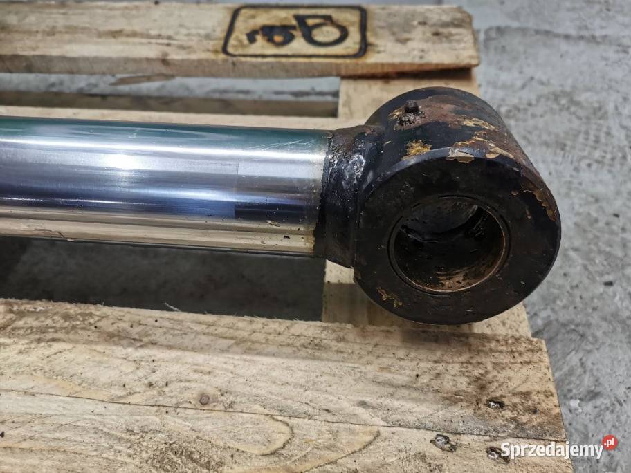 Manitou MLT 627 Siłownik poziomowania wideł Wilkowo