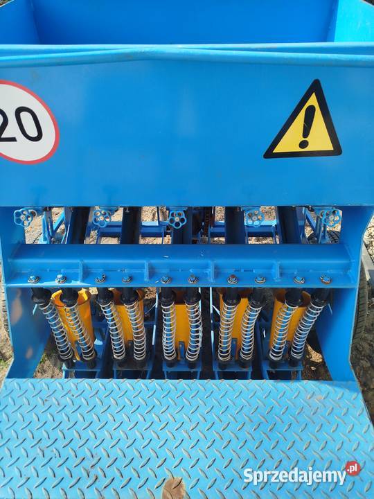 Sadzarka do dymki Krukowiak Siewniki i sadzarki Parysów sprzedam