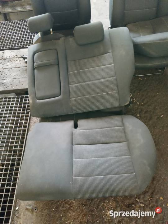 Komplet foteli przednich i tylnych ford focus Słomniki sprzedam