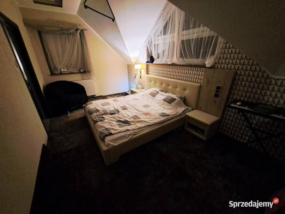 DOM W SPOKOJNEJ I MALOWNICZEJ MIEJSCOWOSCI W Domy Ustroń