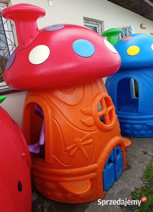Bajkowy domek ze zjeżdżalnią dzieci Słotwina