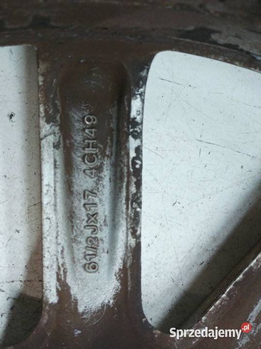 FELGA ALUMINIOWA R17 4X100 ET49 OC65MM 65JX17